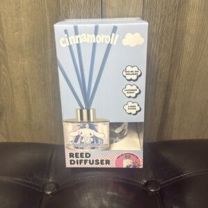 New Hello Kitty Friend Cinnamoroll Reed Glass Lavender Diffuser Boxed By Sanrio